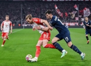 开云体育直播-包含拜仁逆袭领跑，闯入欧冠决赛的词条