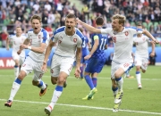 开云体育平台APP-英格兰国家队备战重要足球赛，锋线火力强劲的简单介绍