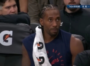 开云体育中国-包含伦纳德表现出色，带领球队取胜晋级的词条