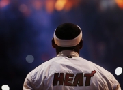 开云体育入口-从榕城到波士顿，赵继伟扛旗，福建队如何以小博大完胜凯尔特人？