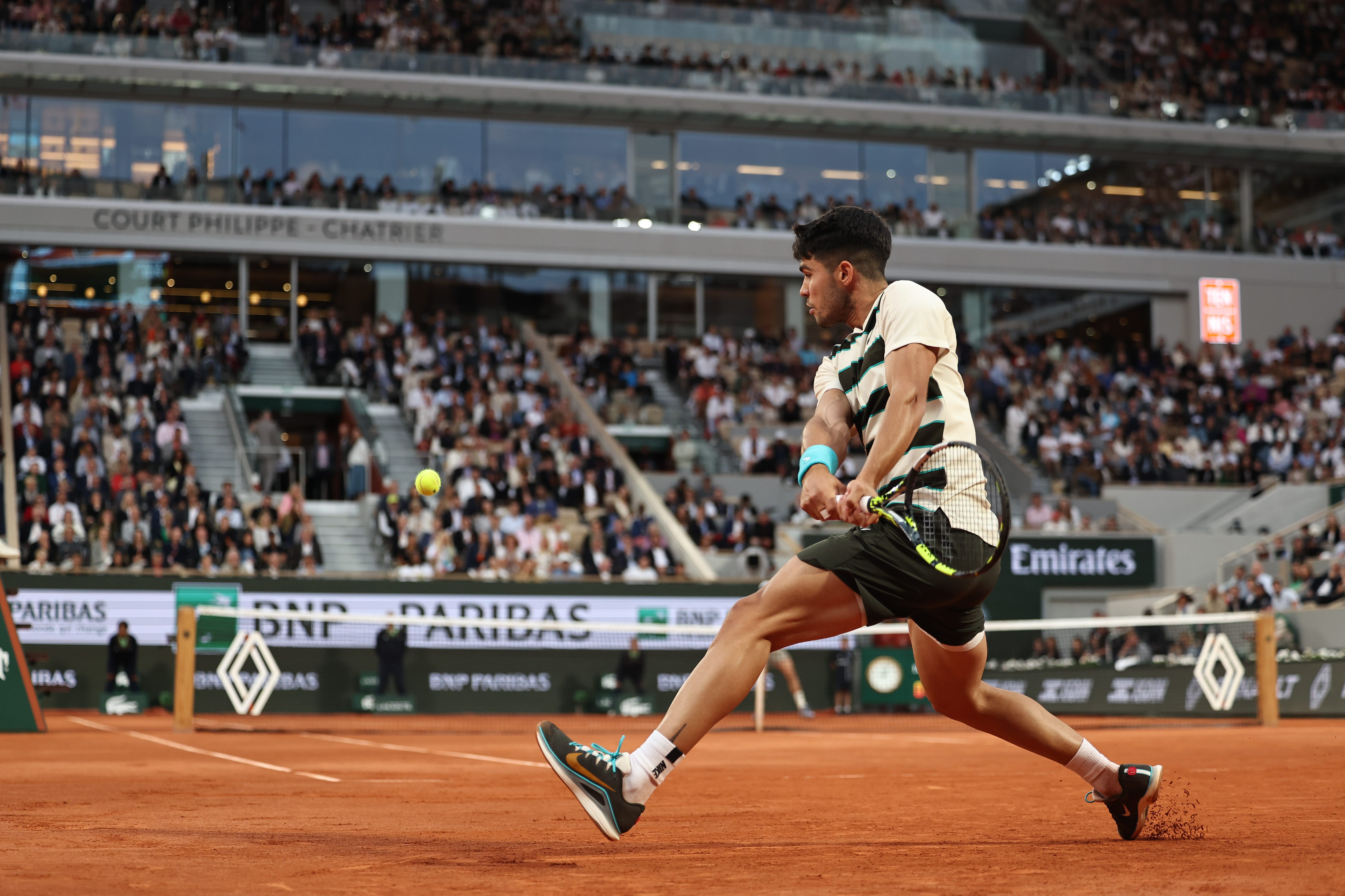 欧洲网球队轻取意大利网球队,阿尔卡拉斯高光表现 欧洲网球队轻取意大利网球队,阿尔卡拉斯高光表现