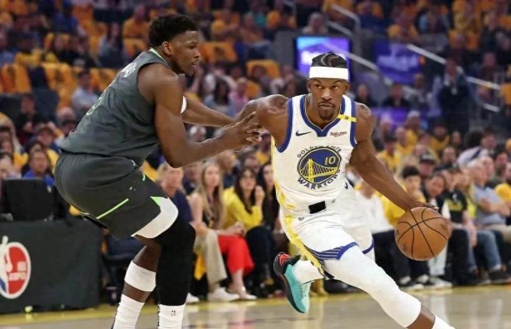 包含勇士B队碾压雄鹿,拉塞尔制霸全场的词条 包含勇士B队碾压雄鹿,拉塞尔制霸全场的词条