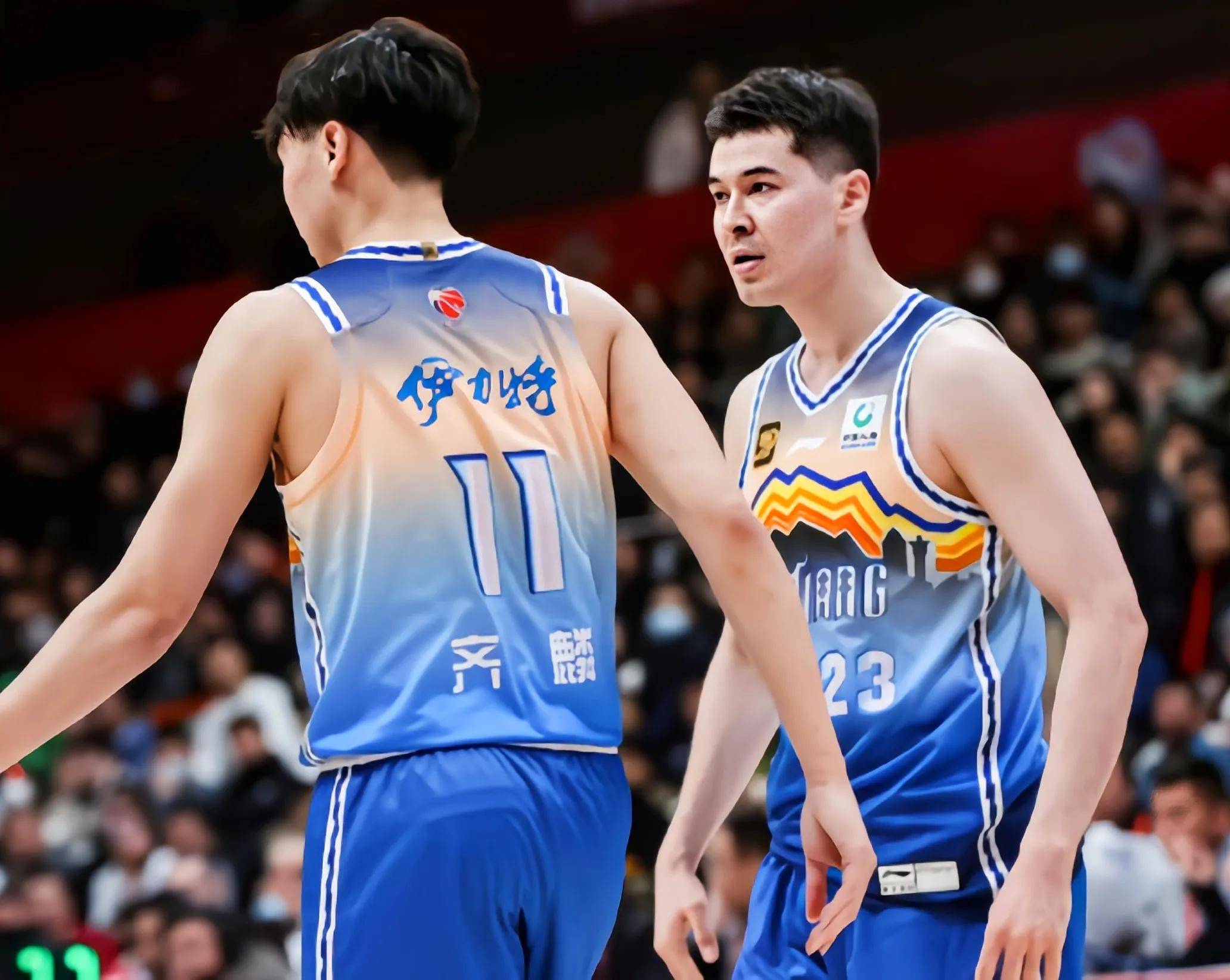 关于上海队险胜天津队,王哲林关键制胜的信息 关于上海队险胜天津队,王哲林关键制胜的信息